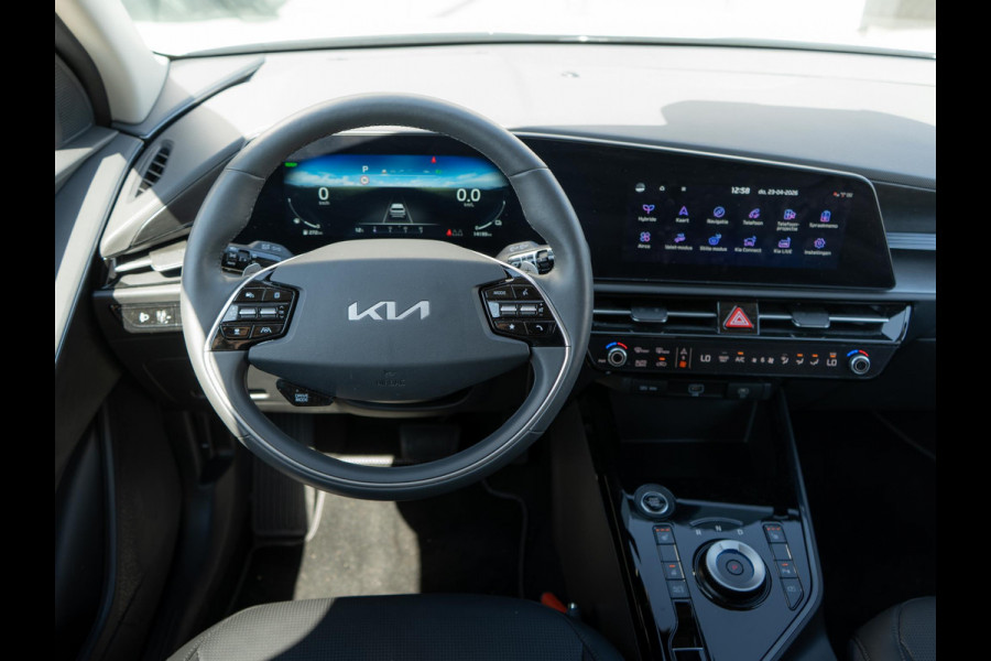 Kia Niro 1.6 GDi Hybrid DynamicPlusLine | Schuif/kantel dak| Stoel en stuurverwarming | Navigatie | Achteruitrijcamera |