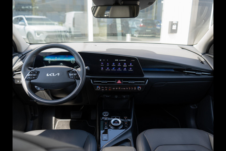 Kia Niro 1.6 GDi Hybrid DynamicPlusLine | Schuif/kantel dak| Stoel en stuurverwarming | Navigatie | Achteruitrijcamera |