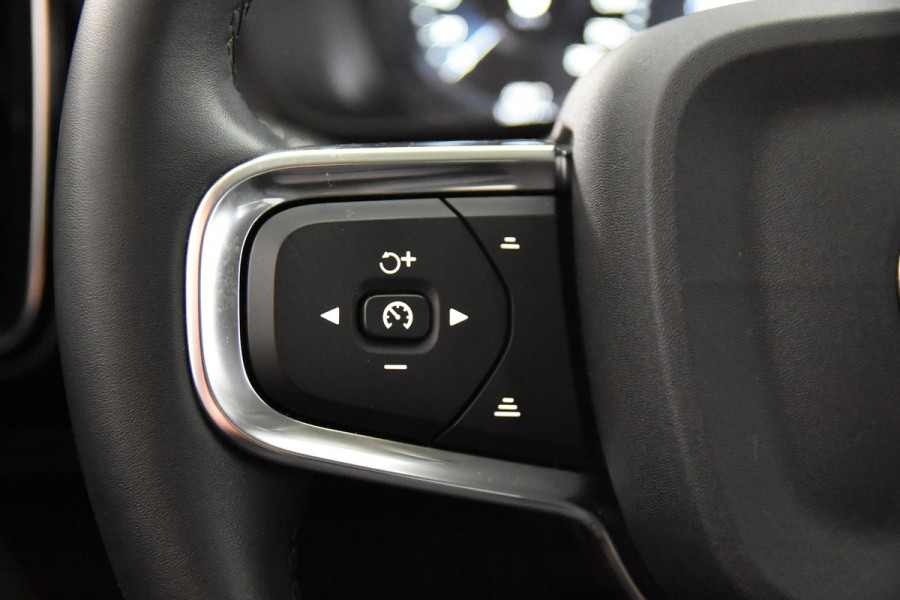 Volvo XC40 T2 *1ste Eigenaar*Leer*Navigatie*Stoelverwarming*Camera*