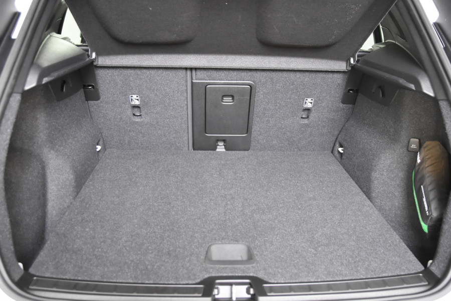 Volvo XC40 T2 *1ste Eigenaar*Leer*Navigatie*Stoelverwarming*Camera*