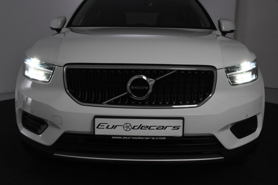 Volvo XC40 T2 *1ste Eigenaar*Leer*Navigatie*Stoelverwarming*Camera*