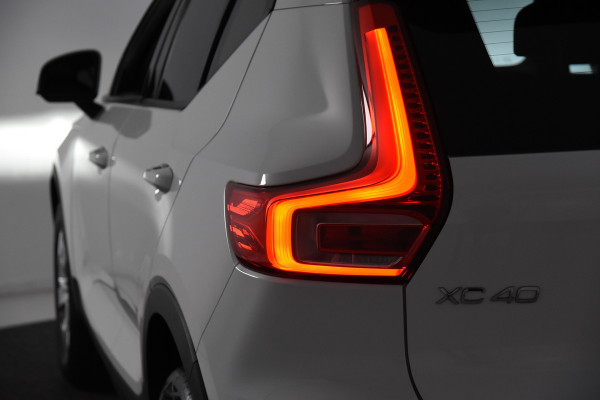 Volvo XC40 T2 *1ste Eigenaar*Leer*Navigatie*Stoelverwarming*Camera*