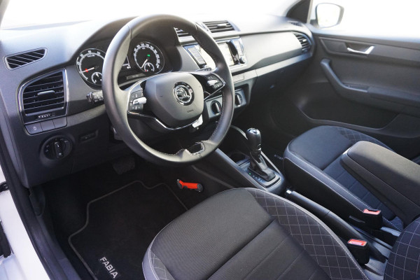 Škoda Fabia Combi 1.0 TSI Ambition Automaat/Navigatie/Nette Auto/ Goed onderhouden!