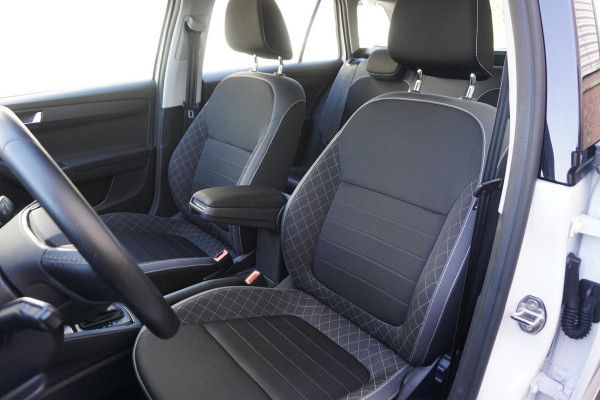 Škoda Fabia Combi 1.0 TSI Ambition Automaat/Navigatie/Nette Auto/ Goed onderhouden!