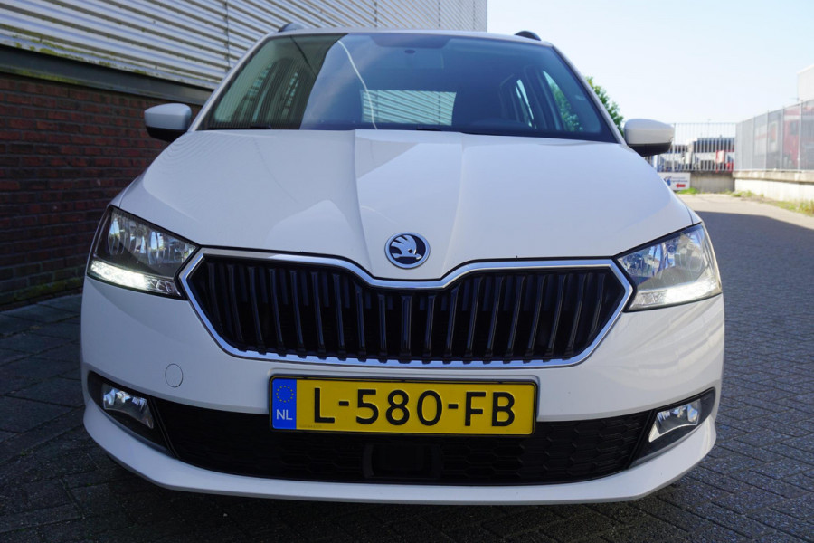 Škoda Fabia Combi 1.0 TSI Ambition Automaat/Navigatie/Nette Auto/ Goed onderhouden!
