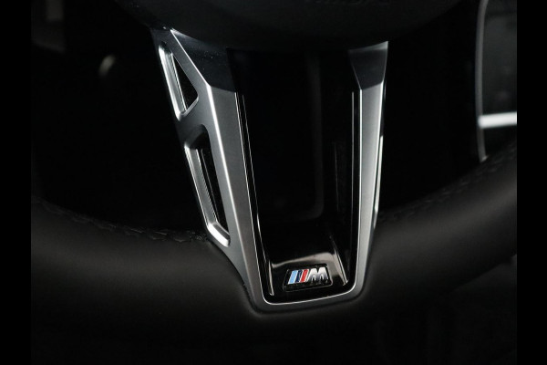 BMW X1 xDrive25e M Sport | SOH 93,3% | Adaptive cruise | Massage | Sportstoelen | Keyless | Stuurverwarming | Leder/Alcantara | Live Cockpit | Camera | Stoelverwarming | Adaptief LED | PHEV | Plug In
