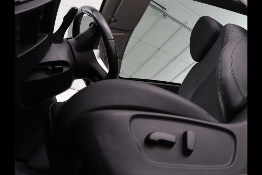 Nissan QASHQAI 1.3 DIG-T Business Edition | Panoramadak | Stoelverwarming | Trekhaak | Adaptive cruise | Leder | 360 Camera | Carplay | Keyless | Navigatie | Full LED | Side Assist | Elektrische stoelen