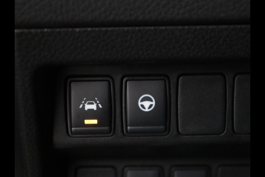 Nissan QASHQAI 1.3 DIG-T Business Edition | Panoramadak | Stoelverwarming | Trekhaak | Adaptive cruise | Leder | 360 Camera | Carplay | Keyless | Navigatie | Full LED | Side Assist | Elektrische stoelen