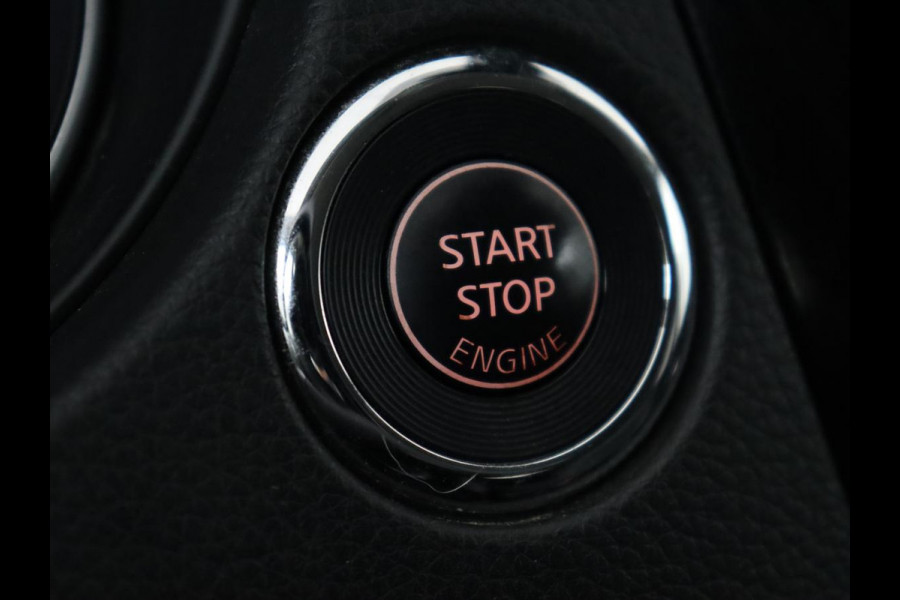 Nissan QASHQAI 1.3 DIG-T Business Edition | Panoramadak | Stoelverwarming | Trekhaak | Adaptive cruise | Leder | 360 Camera | Carplay | Keyless | Navigatie | Full LED | Side Assist | Elektrische stoelen