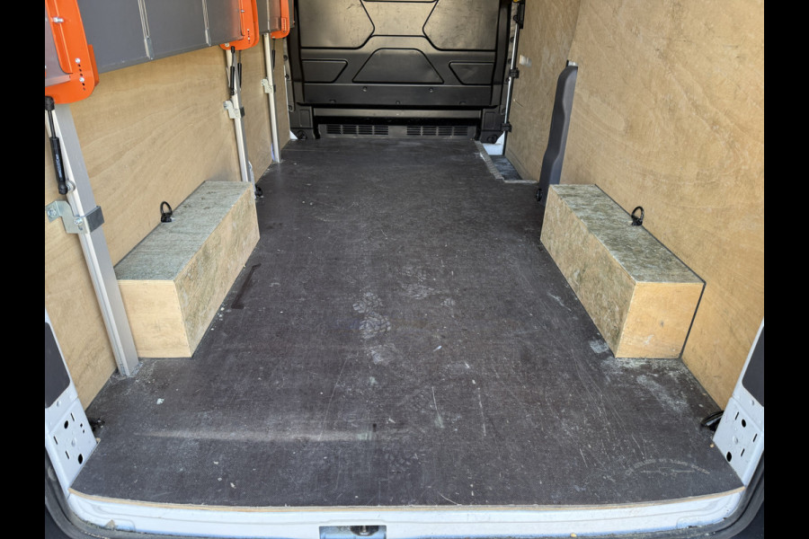 Ford E-Transit 68kWh 184PK L3H3 317km WLTP 96,3% (SOH) BEV Snelladen Camera Cruise control Climate control Carplay Navigatie Laadkabel Parkeersensoren