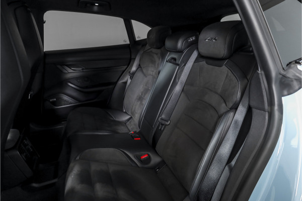 Porsche Taycan Sport Turismo GTS 93 kWh | SOH 95% | Sport Chrono | Pano | Luchtvering | Bose | ACC | 360 Camera | Stoel-+Stuuverw. | RS Spyder velgen 21" |