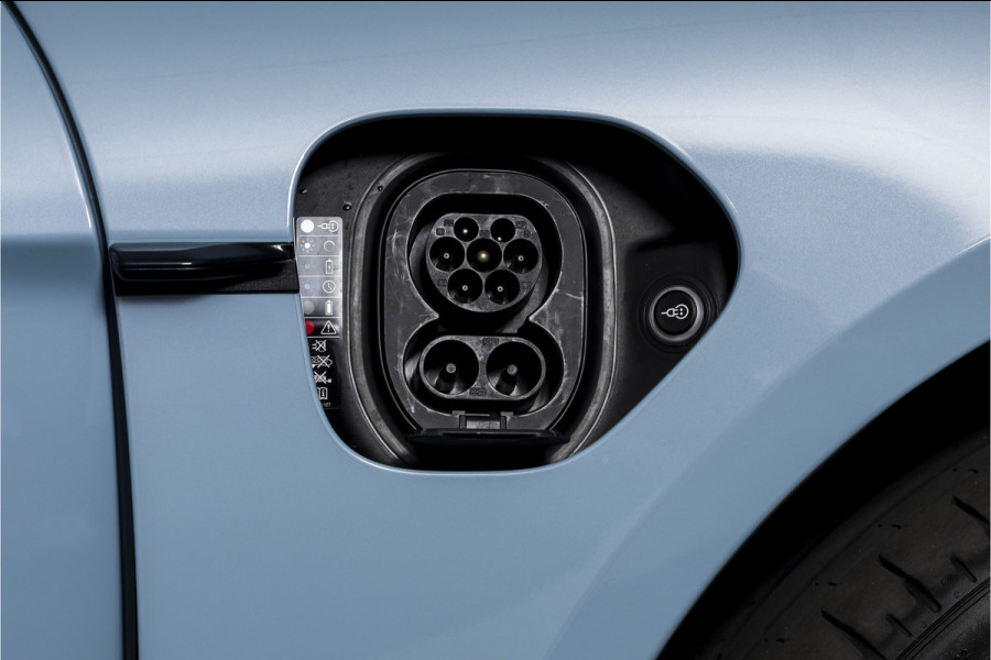 Porsche Taycan Sport Turismo GTS 93 kWh | SOH 95% | Sport Chrono | Pano | Luchtvering | Bose | ACC | 360 Camera | Stoel-+Stuuverw. | RS Spyder velgen 21" |
