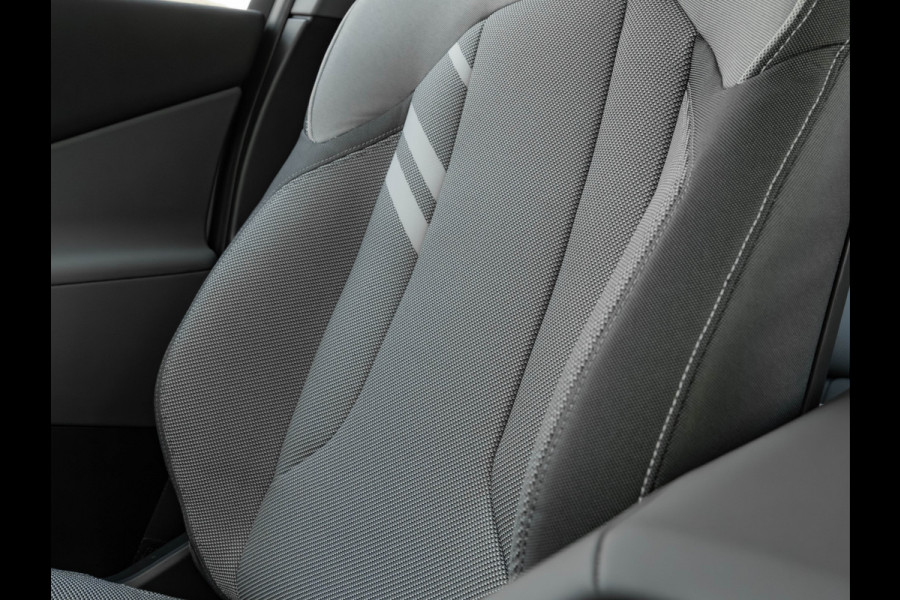 BMW X3 30e xDrive - Trekhaak - Active Cruise - Head-up - 360° Camera
