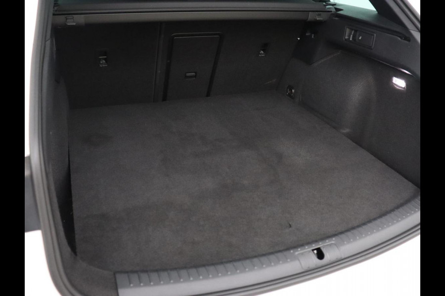 CUPRA Leon 1.4 eHybrid VZ | SOH 90,7% | 245pk | Stoelverwarming | Adaptive cruise | Camera | Carplay | Navigatie | Sfeerverlichting | Full LED | Sportstoelen | Keyless | PHEV | Plug In