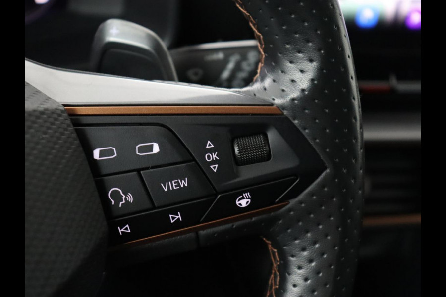 CUPRA Leon 1.4 eHybrid VZ | SOH 90,7% | 245pk | Stoelverwarming | Adaptive cruise | Camera | Carplay | Navigatie | Sfeerverlichting | Full LED | Sportstoelen | Keyless | PHEV | Plug In