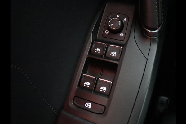 CUPRA Leon 1.4 eHybrid VZ | SOH 90,7% | 245pk | Stoelverwarming | Adaptive cruise | Camera | Carplay | Navigatie | Sfeerverlichting | Full LED | Sportstoelen | Keyless | PHEV | Plug In