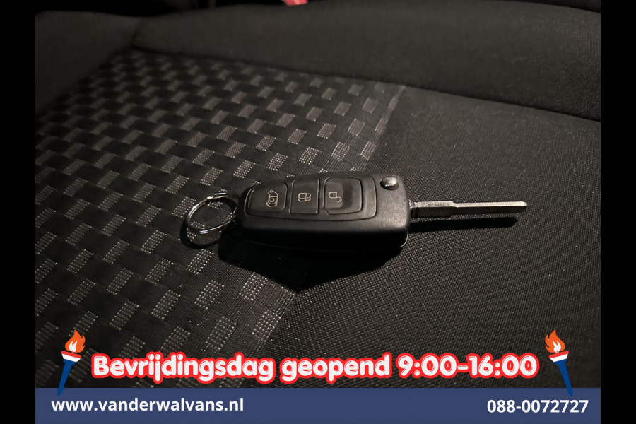 Ford Transit 2.0 TDCI 161pk Bakwagen Laadklep Euro6 Airco | Cruisecontrol | Verwarmde voorruit | 1040kg laadvermogen Bijrijdersbank