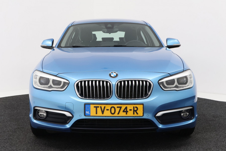 BMW 1-serie 118i Executive (STOELVERWARMING, CAMERA, NAVIGATIE, CRUISE CONTROL, PARKEERSENSOREN, DEALER ONDERHOUDEN)