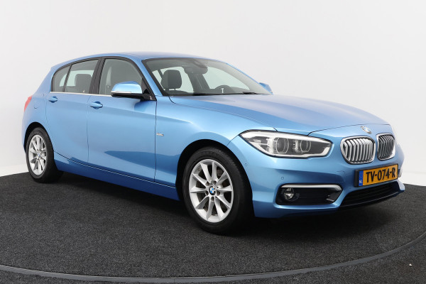 BMW 1-serie 118i Executive (STOELVERWARMING, CAMERA, NAVIGATIE, CRUISE CONTROL, PARKEERSENSOREN, DEALER ONDERHOUDEN)