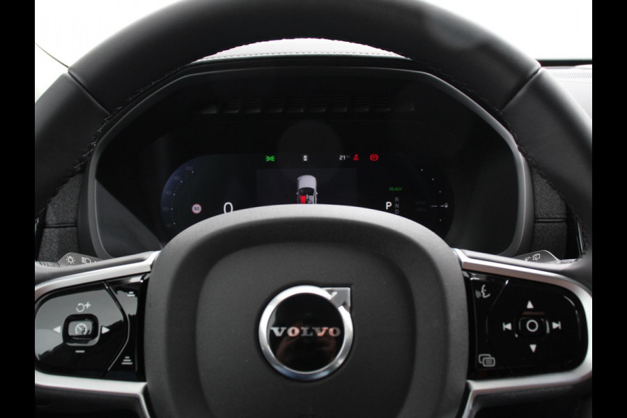 Volvo XC90 2.0 T8 Plug-in hybrid AWD Plus Dark 7 persoons DEMO Navigatie Apple Carplay/Android Auto 360 Camera Parkeersensoren Adaptive Cruise Control Full LED Stoel- en stuurverwarming Memory stoelen Climate Control Lichtmetalen velgen