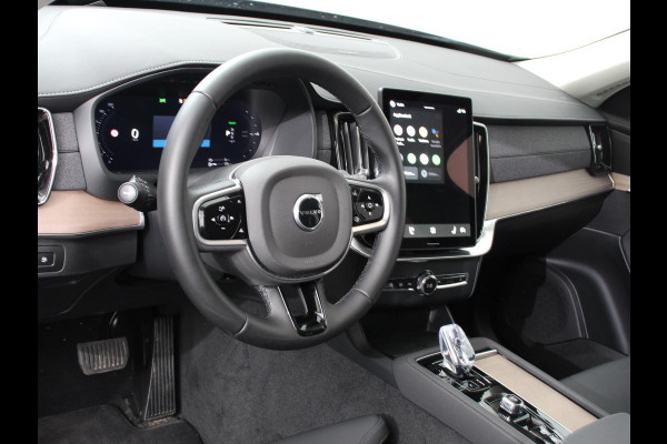 Volvo XC90 2.0 T8 Plug-in hybrid AWD Plus Dark 7 persoons DEMO Navigatie Apple Carplay/Android Auto 360 Camera Parkeersensoren Adaptive Cruise Control Full LED Stoel- en stuurverwarming Memory stoelen Climate Control Lichtmetalen velgen