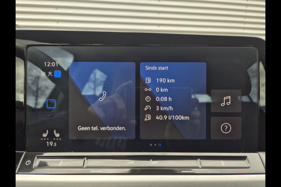 Volkswagen Golf 1.5 TSI Life,Navigatie,Android/Carplay,Lm 18 Inch,Parksensoren,stoelverwarming