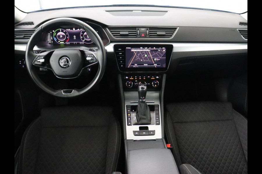 Škoda Superb 1.4 TSI iV Business Edition | SOH 90,7% | Stoelverwarming | Virtual Cockpit | Adaptive cruise | Camera | Carplay | Navigatie | Full LED | Parkeerhulp | PHEV | Plug In