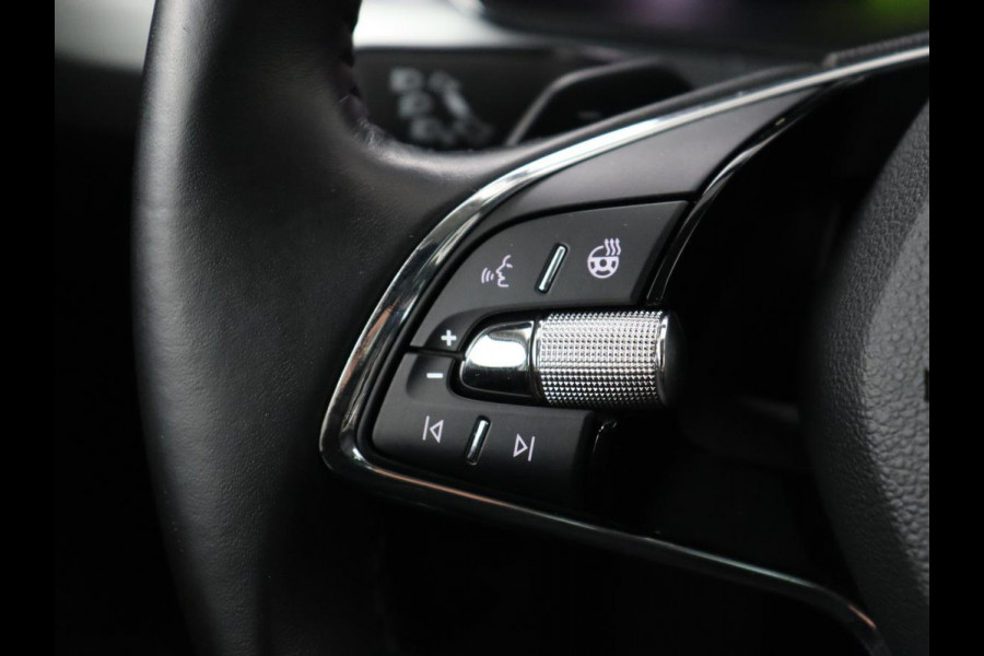 Škoda Superb 1.4 TSI iV Business Edition | SOH 90,7% | Stoelverwarming | Virtual Cockpit | Adaptive cruise | Camera | Carplay | Navigatie | Full LED | Parkeerhulp | PHEV | Plug In