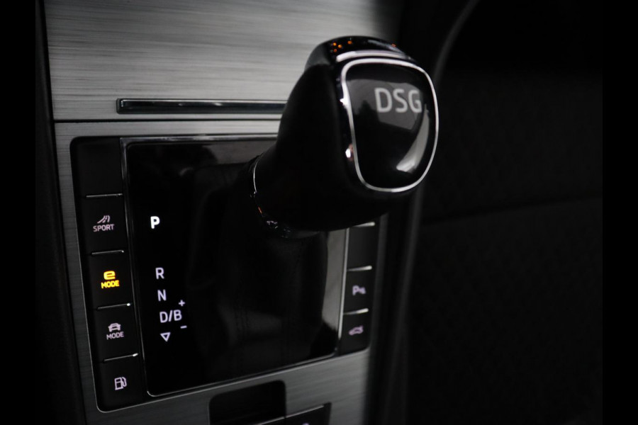 Škoda Superb 1.4 TSI iV Business Edition | SOH 90,7% | Stoelverwarming | Virtual Cockpit | Adaptive cruise | Camera | Carplay | Navigatie | Full LED | Parkeerhulp | PHEV | Plug In