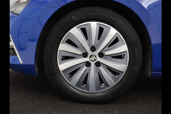 Škoda Superb 1.4 TSI iV Business Edition | SOH 90,7% | Stoelverwarming | Virtual Cockpit | Adaptive cruise | Camera | Carplay | Navigatie | Full LED | Parkeerhulp | PHEV | Plug In