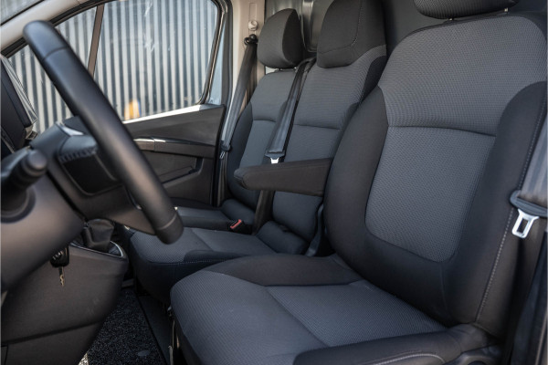 Renault Trafic 2.0 dCi 130 L2H1 | 3-Zits | LED | Cruise | Airco