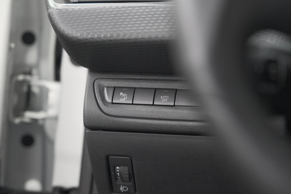Peugeot 208 PureTech 82 Signature | Parkeersensoren | Apple Carplay | Navigatie