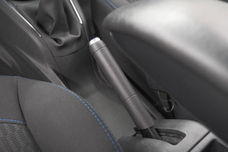 Peugeot 208 PureTech 82 Signature | Parkeersensoren | Apple Carplay | Navigatie
