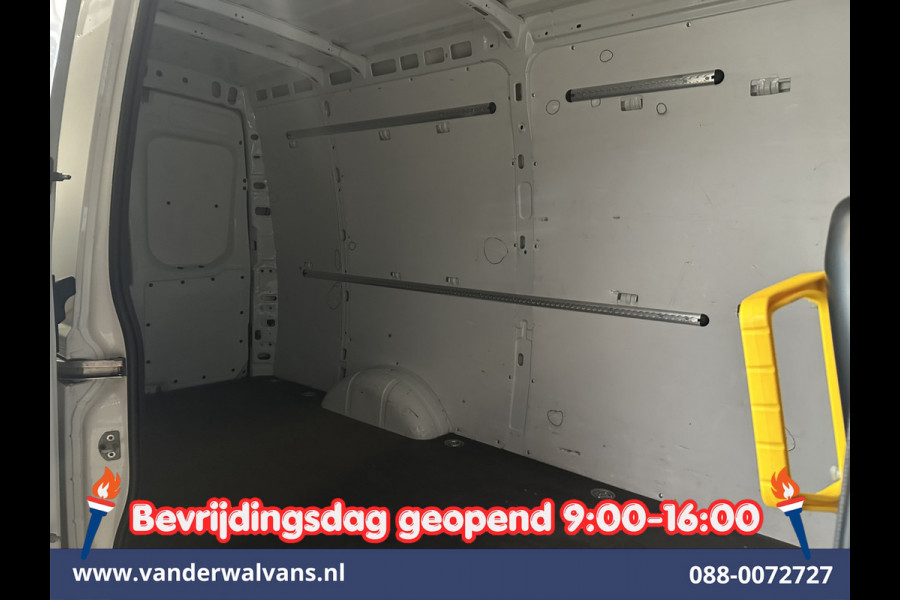 Iveco Daily 35S16 157pk L2H2 Euro6 Airco | Parkeersensoren | 3500kg Trekvermogen Bijrijdersbank