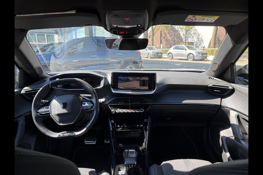 Peugeot e-2008 GT WARMTEPOMP| SOH 96% | ACHTERUITRIJCAMERA| RIJSTROOK-ASSISTENT| APPLE CARPLAY/ ANDROID AUTO| FABRIEKSGARANTIE PEUGEOT TOT 01-2027| 19.440KM!|