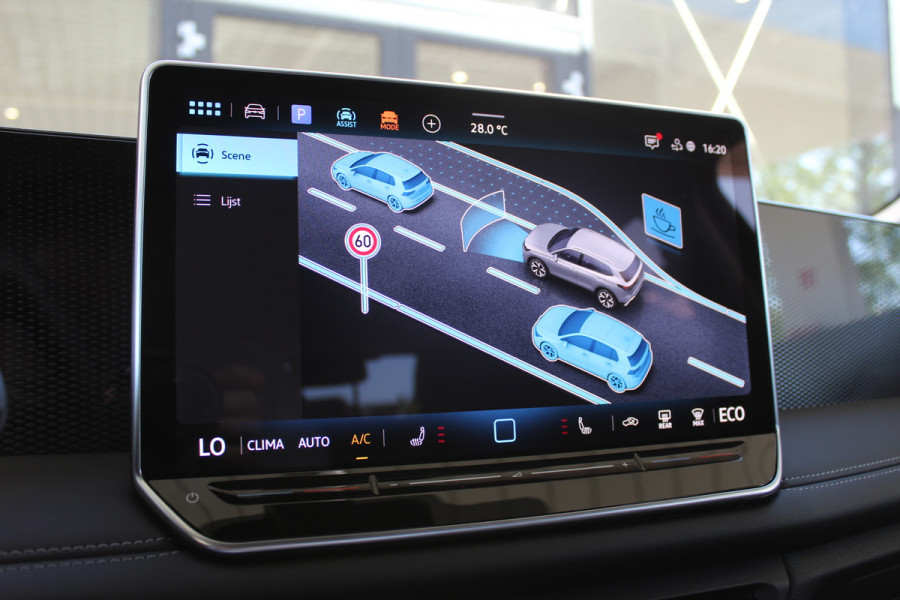 Volkswagen Tiguan 1.5 eHybrid Life | Achteruitrijcamera | Adaptive cruise | Nieuw