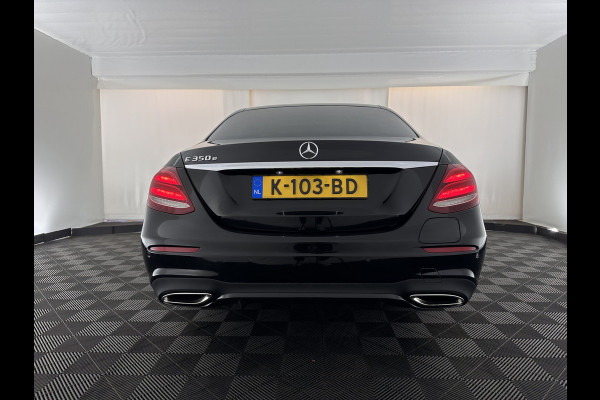 Mercedes-Benz E-Klasse 350 e AMG-Pack Business Solution (Plug-In) Aut. *LEATHER-FABRIC | FULL-LED | AMBIENTLIGHT | CAMERA | NAVI-FULLMAP | HEATED-SPORTSEATS | PRIVACY-GLASS | SHIFTPADDLES | ECC | PDC | CRUISE | 18''ALU*