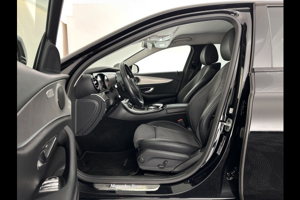 Mercedes-Benz E-Klasse 350 e AMG-Pack Business Solution (Plug-In) Aut. *LEATHER-FABRIC | FULL-LED | AMBIENTLIGHT | CAMERA | NAVI-FULLMAP | HEATED-SPORTSEATS | PRIVACY-GLASS | SHIFTPADDLES | ECC | PDC | CRUISE | 18''ALU*