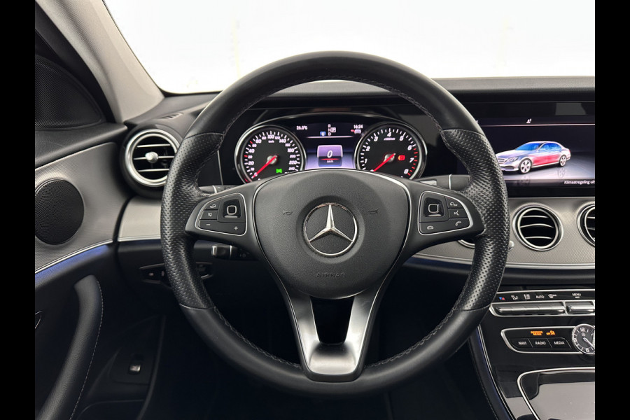 Mercedes-Benz E-Klasse 350 e AMG-Pack Business Solution (Plug-In) Aut. *LEATHER-FABRIC | FULL-LED | AMBIENTLIGHT | CAMERA | NAVI-FULLMAP | HEATED-SPORTSEATS | PRIVACY-GLASS | SHIFTPADDLES | ECC | PDC | CRUISE | 18''ALU*