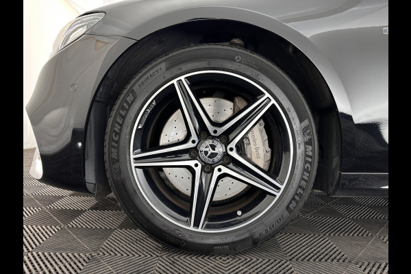 Mercedes-Benz E-Klasse 350 e AMG-Pack Business Solution (Plug-In) Aut. *LEATHER-FABRIC | FULL-LED | AMBIENTLIGHT | CAMERA | NAVI-FULLMAP | HEATED-SPORTSEATS | PRIVACY-GLASS | SHIFTPADDLES | ECC | PDC | CRUISE | 18''ALU*