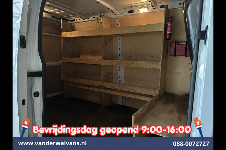 Renault Master 2.3 dCi 131pk L2H2 Euro6 Airco | 2500kg Trekhaak | Bijrijdersbank Bluetooth telefoonvoorbereiding