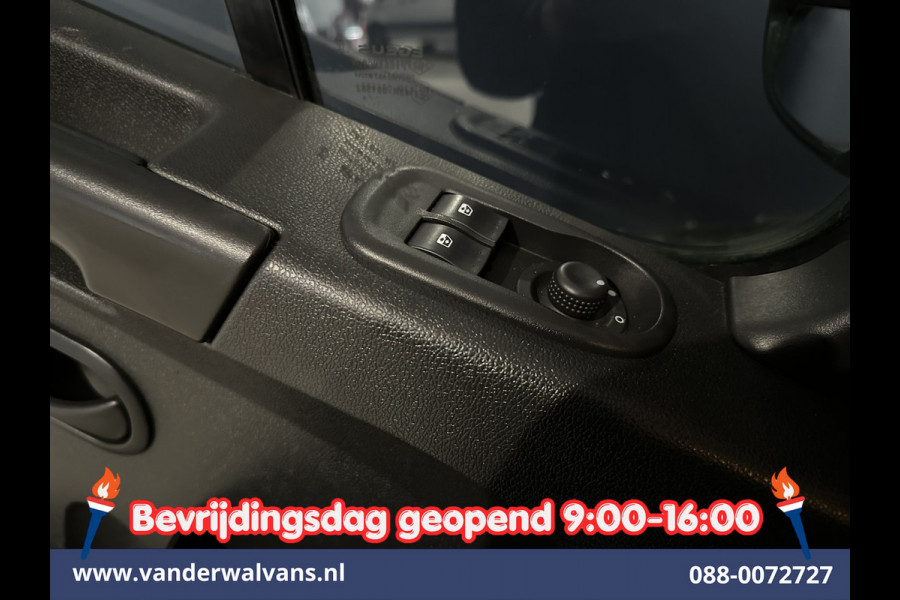Renault Master 2.3 dCi 131pk L2H2 Euro6 Airco | 2500kg Trekhaak | Bijrijdersbank Bluetooth telefoonvoorbereiding