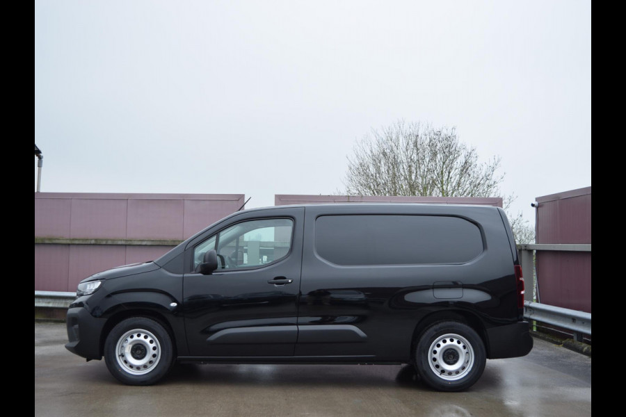Peugeot e-Partner L2 50 kWh 0% rente | tot 8 jaar garantie | camera | Apple Carplay | laadruimtebetimmering | Comfort stoel | Eco LED koplampen | rijklaarprijs