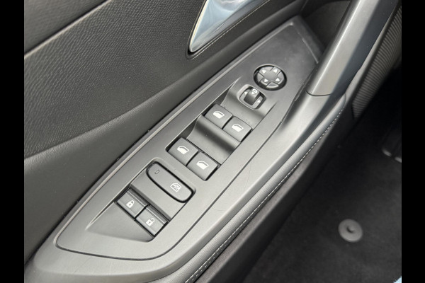 Peugeot 408 1.2 Hybrid 145 e-DCS6 Allure Aut. | 19 inch | Prijs is rijklaar