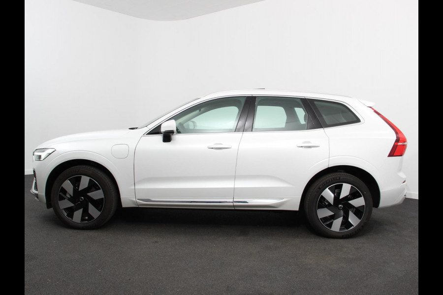 Volvo XC60 2.0 T6 Plug-in hybrid AWD Plus Bright 398pk Full LED Adaptive Cruise Control + Pilot Assist Parkeersensoren V&A+ camera Panaroma dak