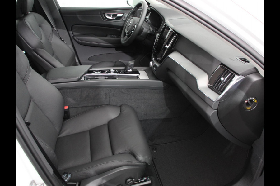 Volvo XC60 2.0 T6 Plug-in hybrid AWD Plus Bright 398pk Full LED Adaptive Cruise Control + Pilot Assist Parkeersensoren V&A+ camera Panaroma dak