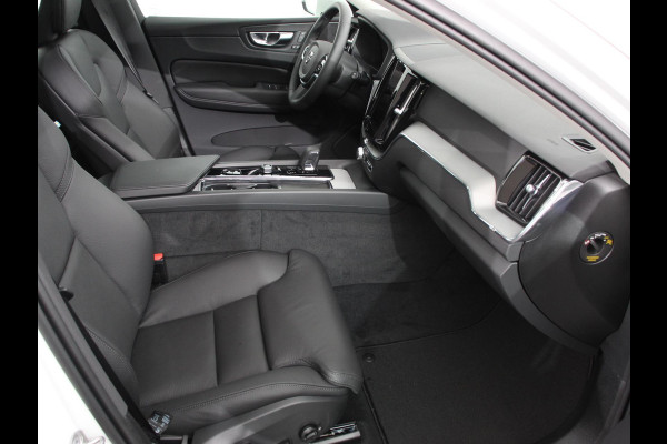 Volvo XC60 2.0 T6 Plug-in hybrid AWD Plus Bright 398pk Full LED Adaptive Cruise Control + Pilot Assist Parkeersensoren V&A+ camera Panaroma dak