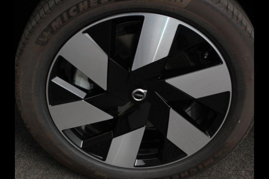Volvo XC60 2.0 T6 Plug-in hybrid AWD Plus Bright 398pk Full LED Adaptive Cruise Control + Pilot Assist Parkeersensoren V&A+ camera Panaroma dak
