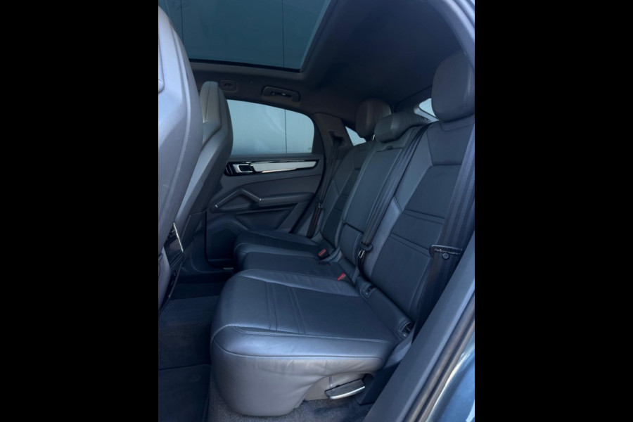 Porsche Cayenne Coupé 3.0 V6 FULL PANO 360 CAMERA LEDER LED CLIMATE PDC NAVI