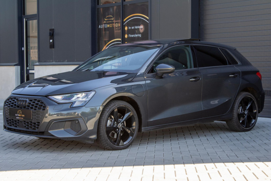 Audi A3 Sportback 40 TFSIe Edition PANO MEMORY CAMERA